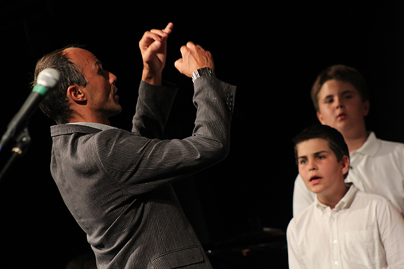 Image 888179 (auto) Image 888179 (auto)