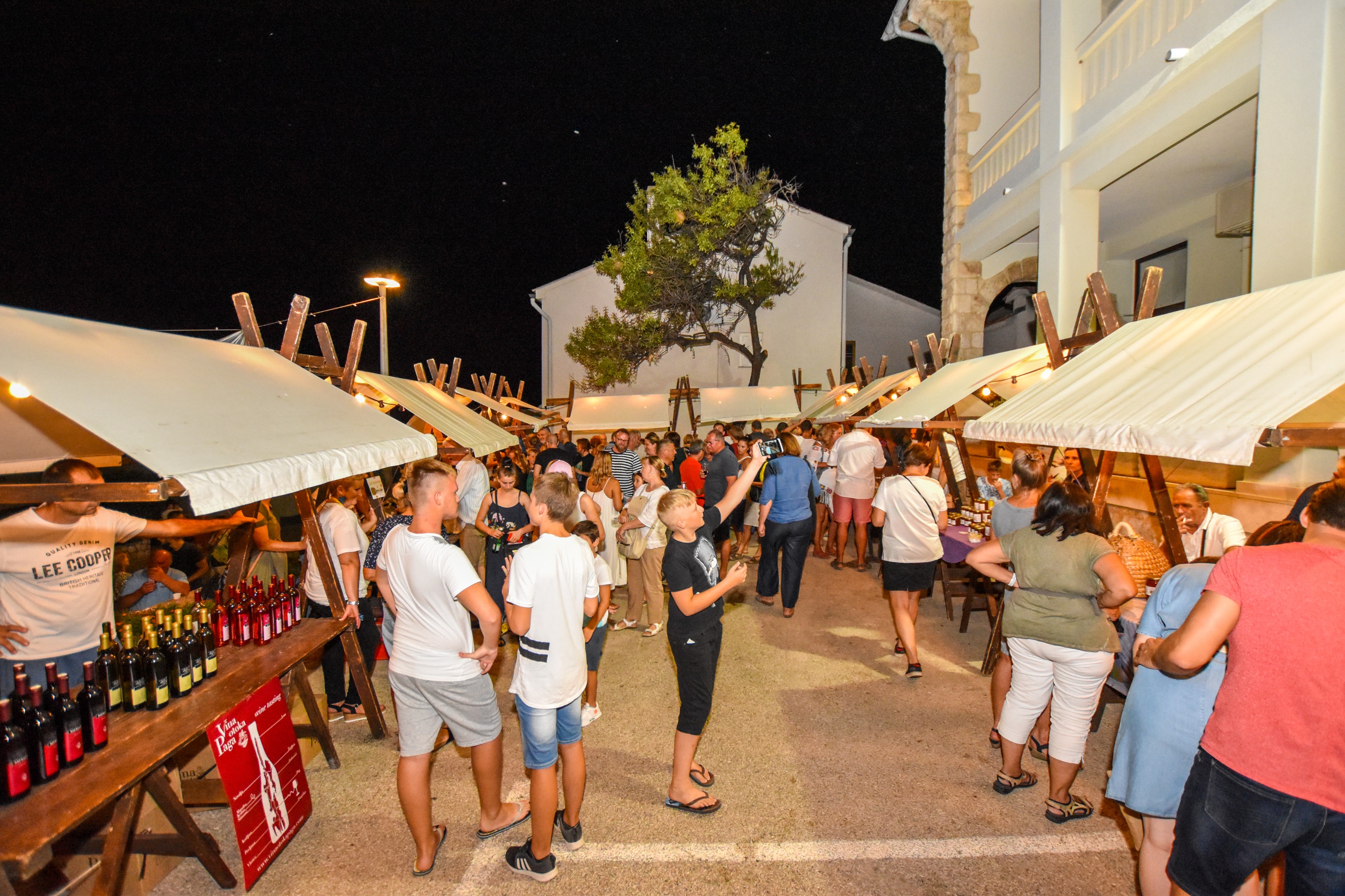 Kolan: Fešta od sira