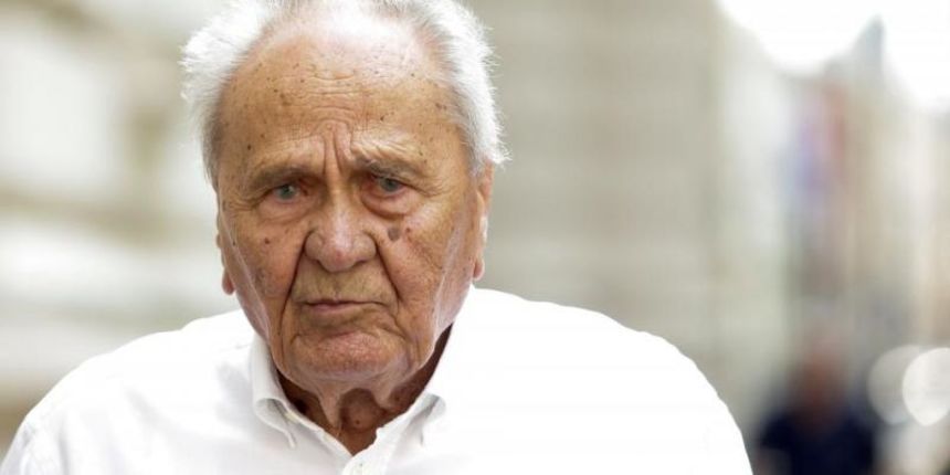 Josip Manolic izlazi iz zgrade Zupanijskog suda gdje je putem video-linka svjedocio u predmetu protiv Josipa Perkovica i Zdravka Musatca kojima se u Muenchenu sudi za ubojstvo Stjepana Djurekovica. Photo: Petar Glebov/PIXSELL Josip Manolic izlazi iz zgrade Zupanijskog suda gdje je putem video-linka svjedocio u predmetu protiv Josipa Perkovica i Zdravka Musatca kojima se u Muenchenu sudi za ubojstvo Stjepana Djurekovica. Photo: Petar Glebov/PIXSELL