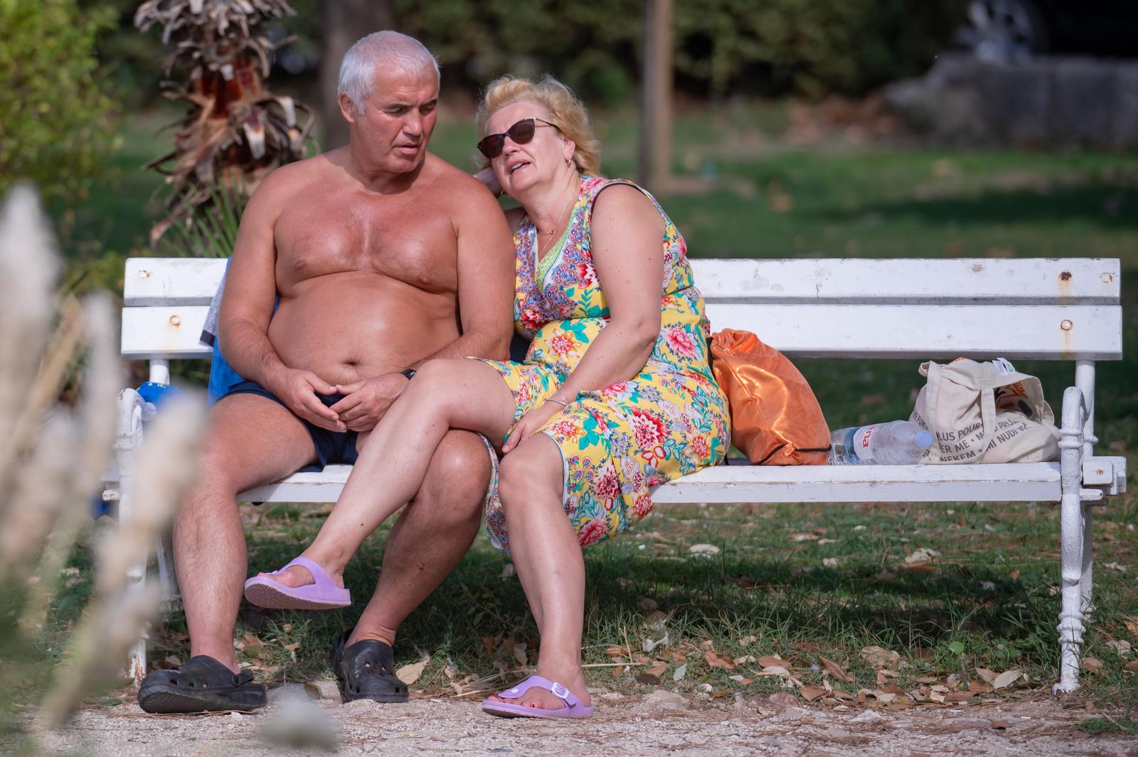 Olujno jugo na zadarskoj rivi