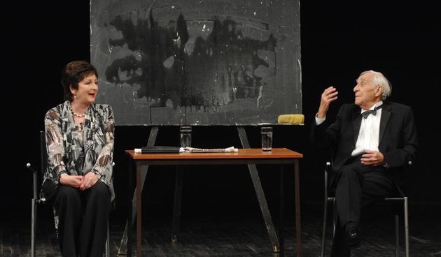 U maloj dvorani Vatroslava Lisinskog odrzana je predstava Stilske vjezbe, nakon koje je uprilicena proslava povodom 44. rodjendana predstave. Lela Margitic, Pero Kvrgic. Photo: Davor Visnjic/PIXSELL