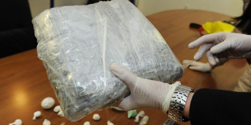 Sibenik – U sjedistu Uprave policije Sibensko-kninske zupanije odrzana konferencija za medije na kojoj su predstavljeni rezultati oko zaplijene droge. Zaplijenjena droga na trzistu vrijedi preko 100 000 kuna. Photo: Hrvoje Jelavic/PIXSELL Sibenik – U sjedistu Uprave policije Sibensko-kninske zupanije odrzana konferencija za medije na kojoj su predstavljeni rezultati oko zaplijene droge. Zaplijenjena droga na trzistu vrijedi preko 100 000 kuna. Photo: Hrvoje Jelavic/PIXSELL