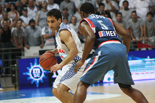 KK Zadar-KK Cibona (foto:Saša Čuka) KK Zadar-KK Cibona (foto:Saša Čuka)