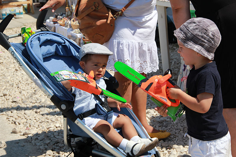 U Skabrnji odrzano veliko misno slavlje i procesija povodom blagdana Velike Gospe U Skabrnji odrzano veliko misno slavlje i procesija povodom blagdana Velike Gospe