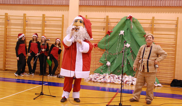 Božićna priredba za djecu u Preku