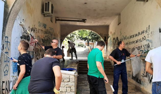 Bili Brig, volonterska akcija