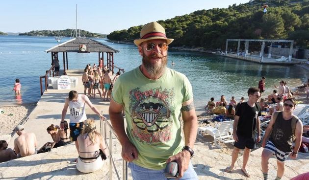 01.07.2015., Tisno – Svecanom otvorenju Garden Festivala prisustvovali su Ivan Klarin, nacelnik opcine Tisno i Nick Colgan osnivac The Garden Festivala. Photo: Hrvoje Jelavic/PIXSELL