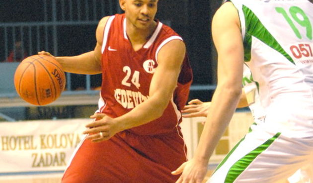 Marlon Garnett, Andrija Lucic / CROPIX