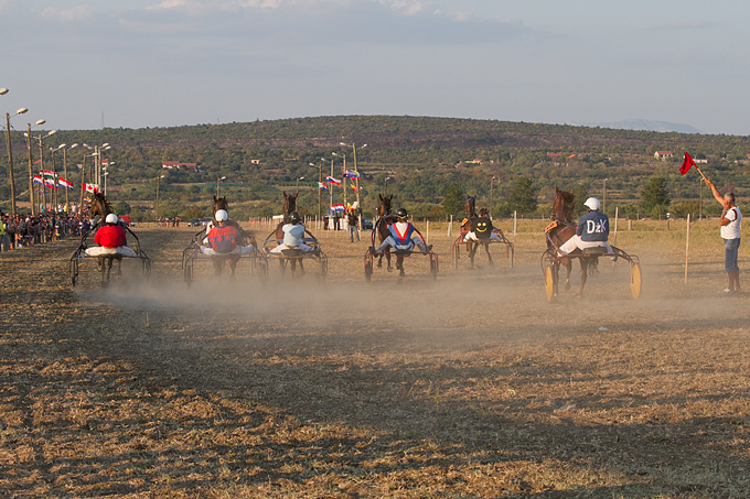 Polača: 14. Međunarodne konjičke utrke “Oluja 95”, Foto: Leo Banić Polača: 14. Međunarodne konjičke utrke “Oluja 95”, Foto: Leo Banić