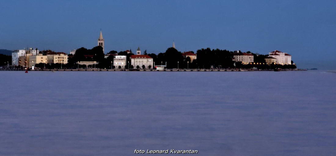 Križ, zalazak Puntamika, foto: Leonard Kvarantan Križ, zalazak Puntamika, foto: Leonard Kvarantan