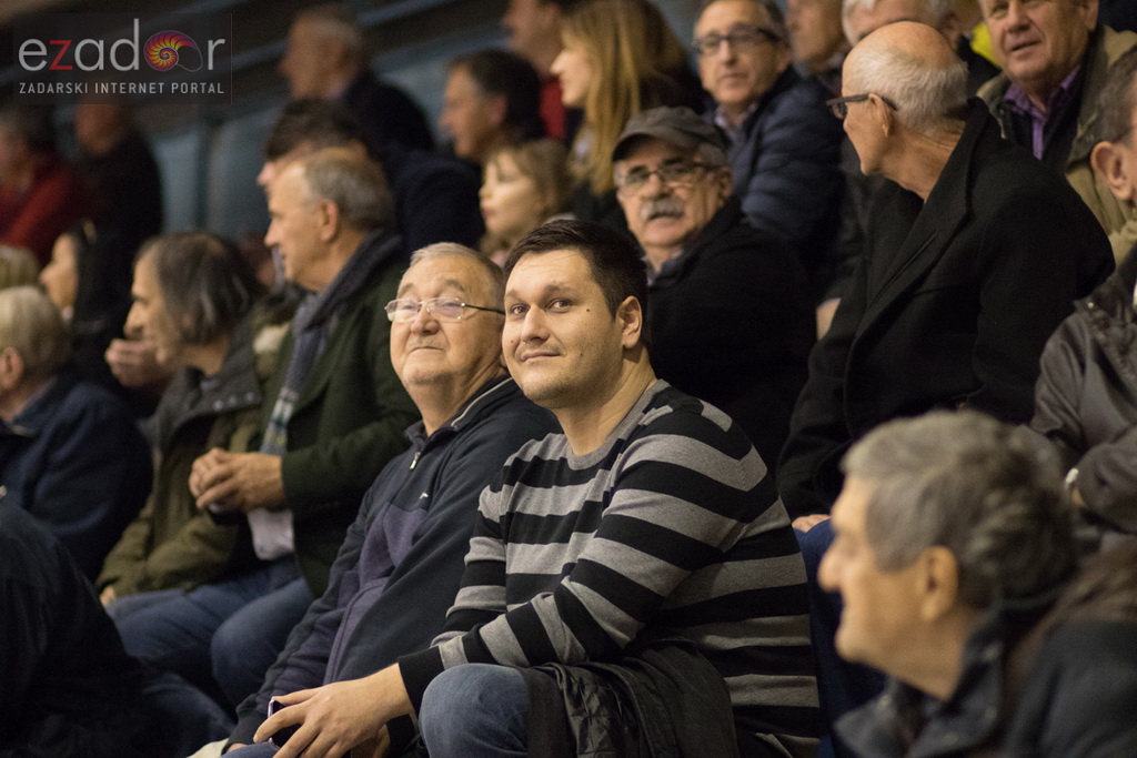 Fešta u povodu 80. rođendana Pina Giergie: Vetarani KK Zadar – Veterani KK Olimpija Fešta u povodu 80. rođendana Pina Giergie: Vetarani KK Zadar – Veterani KK Olimpija