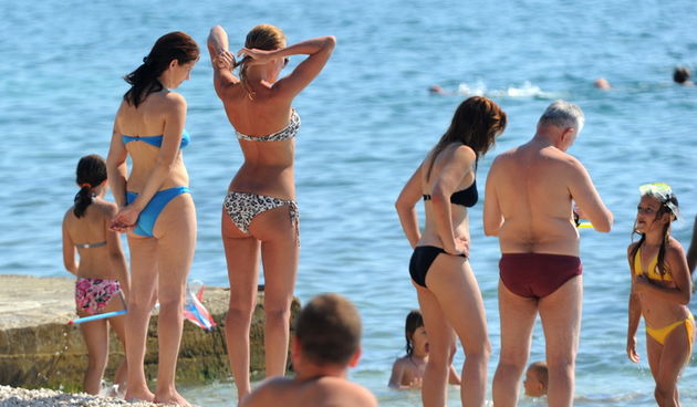 Zadar, 230611.
Kupanje i suncanje na zadarskim plazama.
Foto: Andrija Lucic / CROPIX