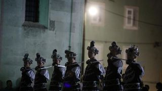 05.07.2013., Zadar – Na Trgu opatice Cike, ispred crkve svete Marije, gostovalo je Hrvatsko glazbeno drustvo sveta Cecilija iz Korcule. Izveli su tradicionalnu moresku, romanticni ples s macevima. Photo: Filip Brala/PIXSELL