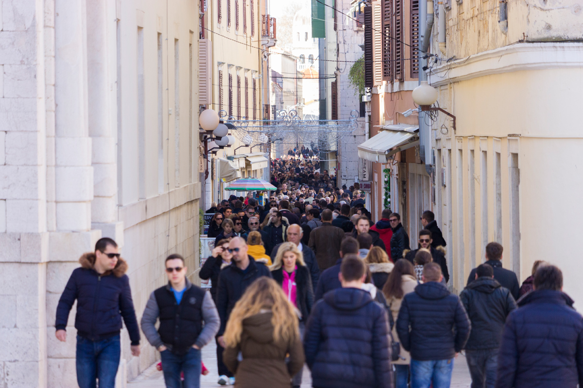 Badnjak 2016: Blagdanski đir po gradu 24. prosinca Badnjak 2016: Blagdanski đir po gradu 24. prosinca