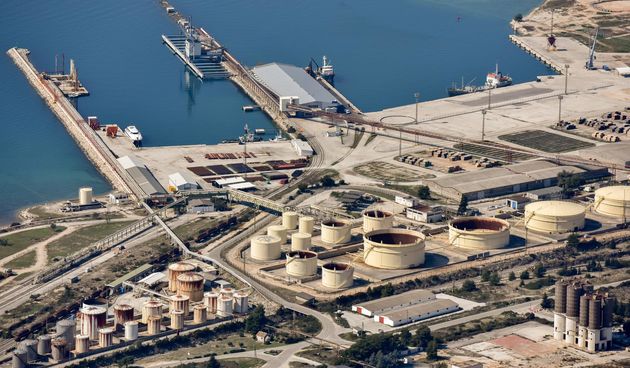 Industrijski dio luke Gazenica iz zraka – terminali