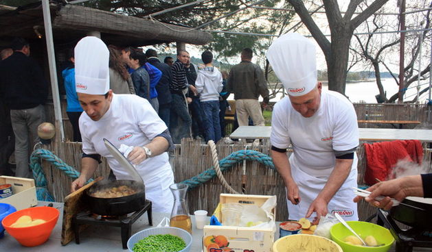 Banj: Poznati kuhaju s Renatom Kraljevom