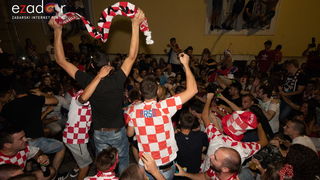 Čudesna noć: Velika fešta ulicama Zadra nakon plasmana Vatrenih u finale SP Čudesna noć: Velika fešta ulicama Zadra nakon plasmana Vatrenih u finale SP