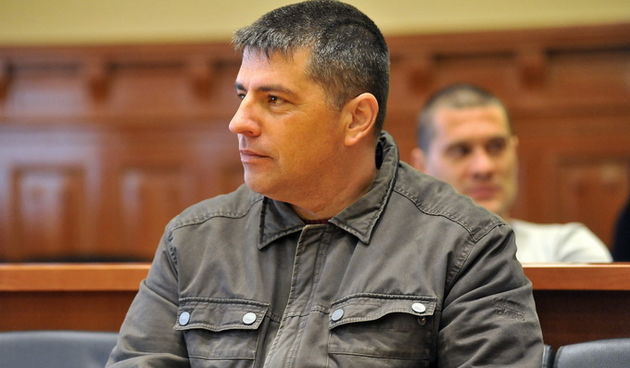 Zadar, 300113.
Nastavak sudjenja Drazenu Slavici, optuzenom za stradavanje dvanaest vatrogasaca na Kornatu.
Na fotografiji: Drazen Slavica.
Foto: Luka Gerlanc / CROPIX