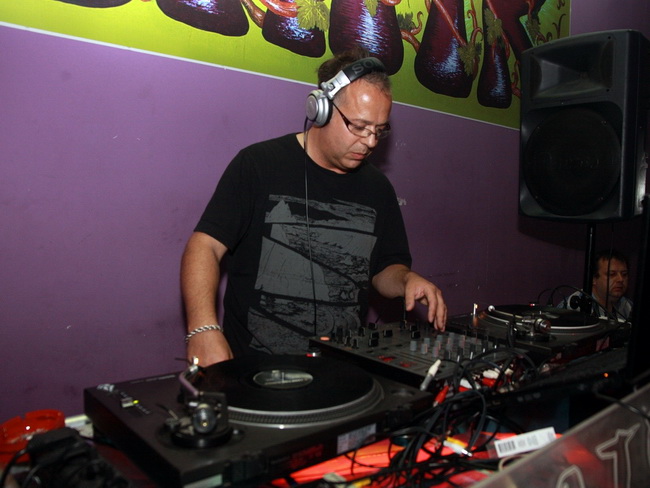 Klub Satir: DJ Manuel Escobar