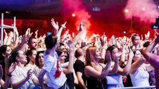 Mišo Kovač i prijatelji na Starom placu u Splitu Mišo Kovač i prijatelji na Starom placu u Splitu