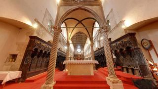 Katedrala sv. Stosije. Danasnja katedrala je trobrodna romanicka gradjevina, ujedno i najveca crkva u Dalmaciji. Unutrasnjost katedrale je monumentalna. Photo: Dino Stanin/PIXSELL