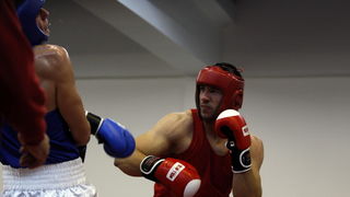 Zadar, 191110
Boksacka priredba u dvorani na Visnjiku gdje se nalazi Boksacki klub Diabolik. Odrzan je niz boksackih meceva. Turnir organizira BK Diabolik a to je njegov dar gradu Zadru povodom Blagdana Svetog Krsevana, njegovog zastitnika. Vec dugi niz g