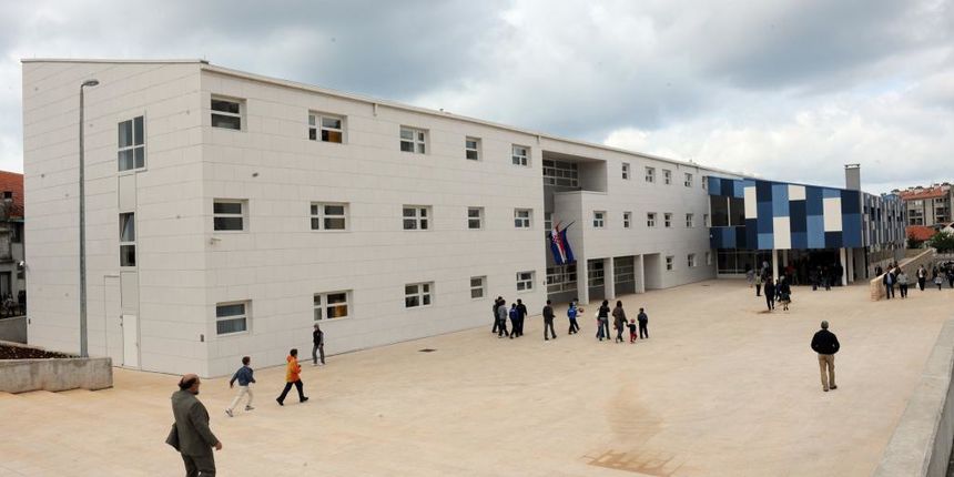 Osnovna škola Zadarski otoci na Bilom Brigu