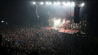 Hladno pivo u Domu sportova proslavilo 30 godina karijere Hladno pivo u Domu sportova proslavilo 30 godina karijere