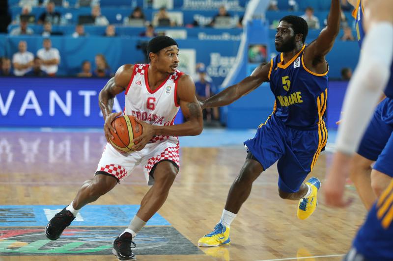 Arena Stozice, Ljubljana, Slovenija – Europsko prvenstvo u kosarci Eurobasket Slovenija 2013., cetvrtfinale, Hrvatska – Ukrajina. Krunoslav Simon. Photo: Igor Kralj/PIXSELL Arena Stozice, Ljubljana, Slovenija – Europsko prvenstvo u kosarci Eurobasket Slovenija 2013., cetvrtfinale, Hrvatska – Ukrajina. Krunoslav Simon. Photo: Igor Kralj/PIXSELL