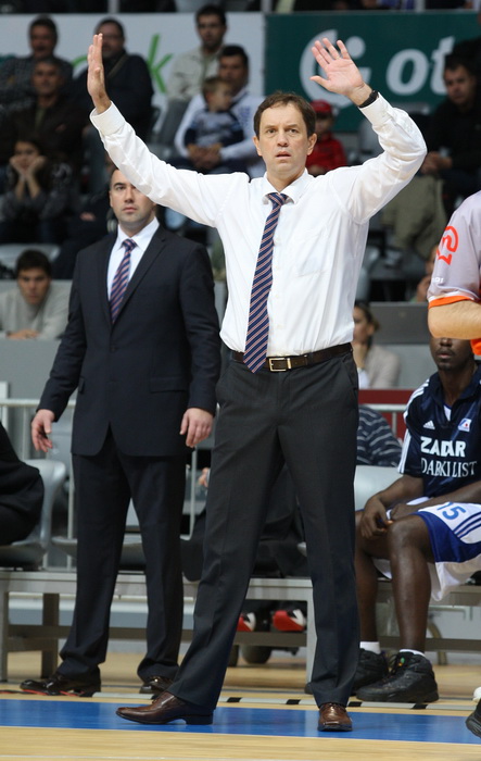 Zadar, 231010. Dvorana Kresimira Cosica. Kosarkaska utakmica NLB-e lile izmedju Zadra i Nynburga. Na fotografiji: trener Zadra Danijel Jusup. Foto: Vladimir Ivanov / CROPIX Zadar, 231010. Dvorana Kresimira Cosica. Kosarkaska utakmica NLB-e lile izmedju Zadra i Nynburga. Na fotografiji: trener Zadra Danijel Jusup. Foto: Vladimir Ivanov / CROPIX