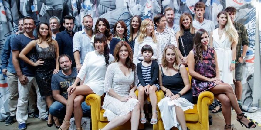 Predstavljanje nove dramske serije Nove TV “Cista ljubav”. Sementa Rajhard, Armin Omerovic, Ivan Herceg, Nives Celzijus, Sanja Vejnovic, Momcilo Otasevic, Tara Rosandic, Slavko Sobin, Lana Gojak, Csilla Barath Bastaic. Predstavljanje nove dramske serije Nove TV “Cista ljubav”. Sementa Rajhard, Armin Omerovic, Ivan Herceg, Nives Celzijus, Sanja Vejnovic, Momcilo Otasevic, Tara Rosandic, Slavko Sobin, Lana Gojak, Csilla Barath Bastaic.