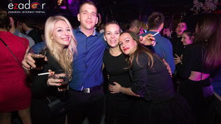 Ludnica u Saturnusu: Najbolji doček u svemiru i šire Ludnica u Saturnusu: Najbolji doček u svemiru i šire