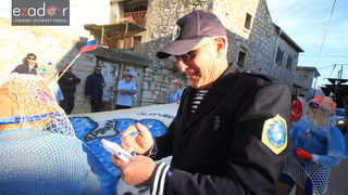 Maškarana povorka Velike Bake u Murteru