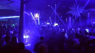 Spektar party u Aquarius klubu