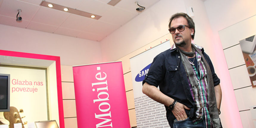 T – Centar – Druženje s Gibonnijem (Foto:Saša Čuka) T – Centar – Druženje s Gibonnijem (Foto:Saša Čuka)