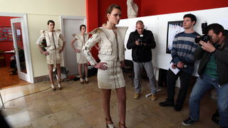 Zadar, 090413.
Narodni muzej, Poluotok. Zupanijska smotra Art dizajn ucenika srednjih skola Zadarske zupanije. Tema ovogodisnje smotre je: Amor vincit omnia (Ljubav sve pobjedjuje). Na smotri sudjeluje 8 srednjih skola Zadarske zupanije, a izlozeno je ok Zadar, 090413.
Narodni muzej, Poluotok. Zupanijska smotra Art dizajn ucenika srednjih skola Zadarske zupanije. Tema ovogodisnje smotre je: Amor vincit omnia (Ljubav sve pobjedjuje). Na smotri sudjeluje 8 srednjih skola Zadarske zupanije, a izlozeno je ok