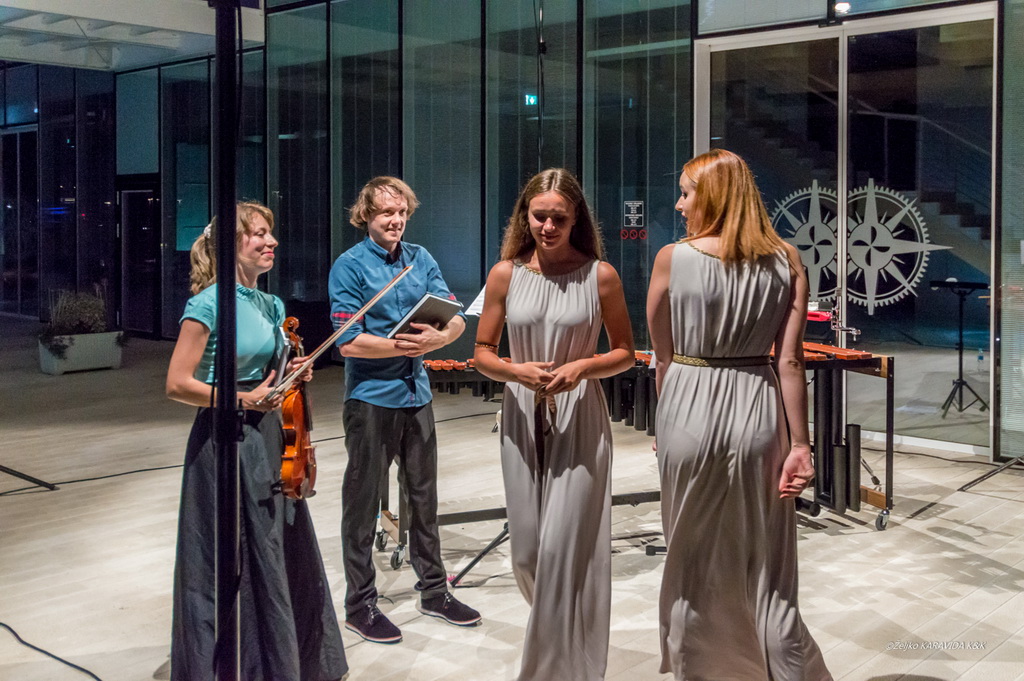 57. Glazbene večeri u Sv. Donatu: Marimba i violina u Marini Dalmacija