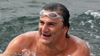 Dani Dikla 2009: Dr Velimir Susak Taci isplivao maraton Preko-Diklo Dani Dikla 2009: Dr Velimir Susak Taci isplivao maraton Preko-Diklo