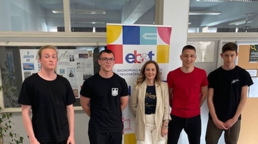 Roko Krupić predstavljat će Hrvatsku na Međunarodnoj ekonomskoj olimpijadi Roko Krupić predstavljat će Hrvatsku na Međunarodnoj ekonomskoj olimpijadi