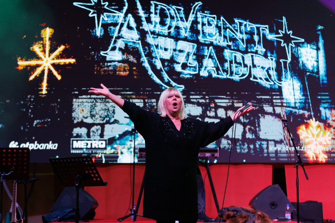Koncert Marine Tomašević na Adventu u Zadru