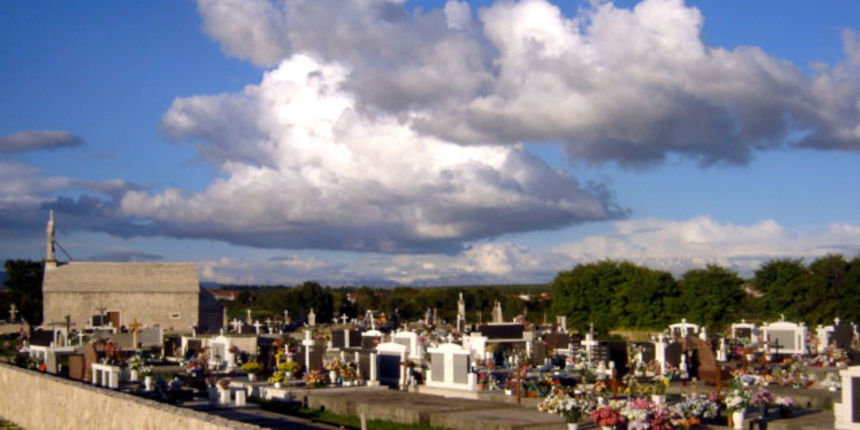 Groblje u Škabrnji (foto: skabrnja.com)