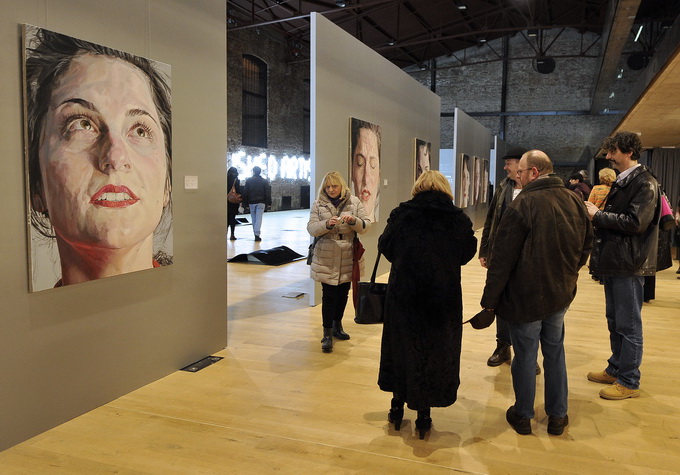 Zagreb, 260213.
Lauba, Prilaz baruna Filipovica 23a.
Otvorenje izlozbe Lovre Artukovica “Lice slike” , ciklus “Lice slike” nastao je od 2006. do 2013. godine, a prikazuje facijalne gestikulacije modela.
Na slici: detalj sa izlozbe.
Foto: Damir Krajac / CR