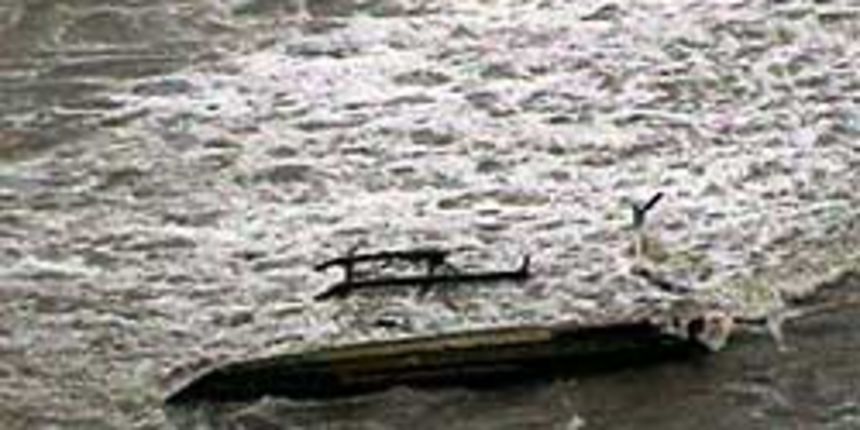 Potonuće trajekta (Foto: newsflash.org) Potonuće trajekta (Foto: newsflash.org)