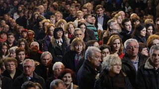 25.12.2013., Zadar – Svecanu misu polnocku povodom rodjenja Isusa Krista u katedrali svete Stosije predvodio je nadbiskup Zelimir Puljic. Photo: Filip Brala/PIXSELL 25.12.2013., Zadar – Svecanu misu polnocku povodom rodjenja Isusa Krista u katedrali svete Stosije predvodio je nadbiskup Zelimir Puljic. Photo: Filip Brala/PIXSELL