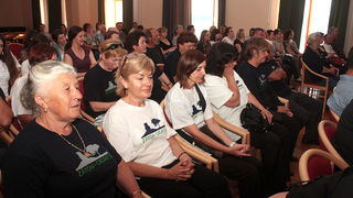 Julianne Eden Bušić predstavila novu knjigu “Živa glava”, Foto: Lucija Juravić Julianne Eden Bušić predstavila novu knjigu “Živa glava”, Foto: Lucija Juravić