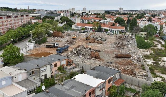 Gradilište poslovno-stambene zgrade na Putu Murvice