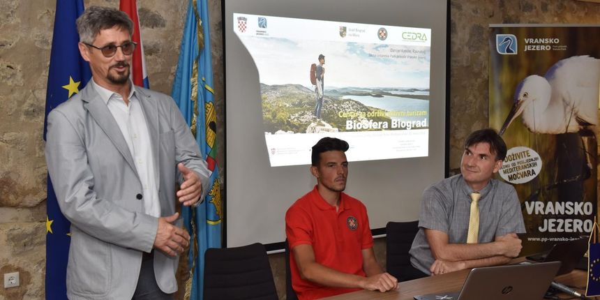 Pakoštane: Početna konferencija projekta Centar za održivi aktivni turizam Biosfera Biograd Pakoštane: Početna konferencija projekta Centar za održivi aktivni turizam Biosfera Biograd