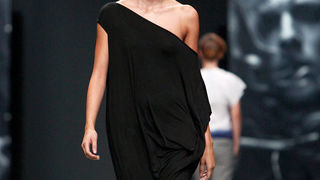 Jučer je završeno izdanje Cro A Porter-a @ LAUBA na kojem su svoje kolekcije predstavili: Ivona Martinko, Jelena Aleksić, Etna Maar, SPIRIT by T.B./ Tomislav Bahorić Jučer je završeno izdanje Cro A Porter-a @ LAUBA na kojem su svoje kolekcije predstavili: Ivona Martinko, Jelena Aleksić, Etna Maar, SPIRIT by T.B./ Tomislav Bahorić