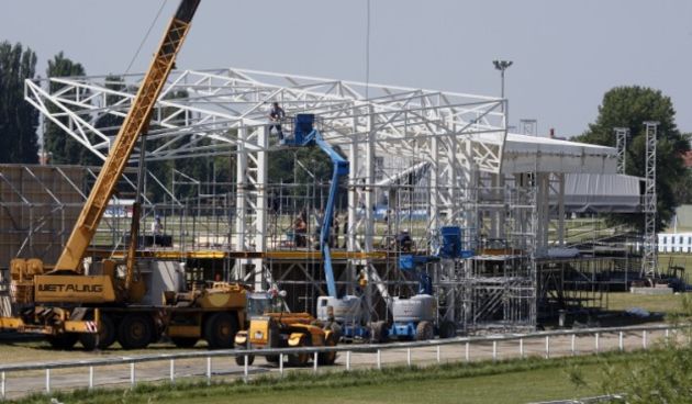 Pripreme za Papu ( foto Cropix)