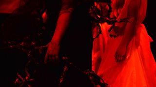 Dragon teatar- “POE – Nikad više”, foto: Iva Perinčić Dragon teatar- “POE – Nikad više”, foto: Iva Perinčić